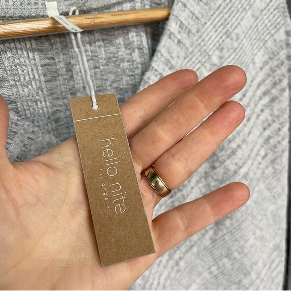 hello nite Heather Gray Knit Sweater Top NWT - Picture 10 of 11